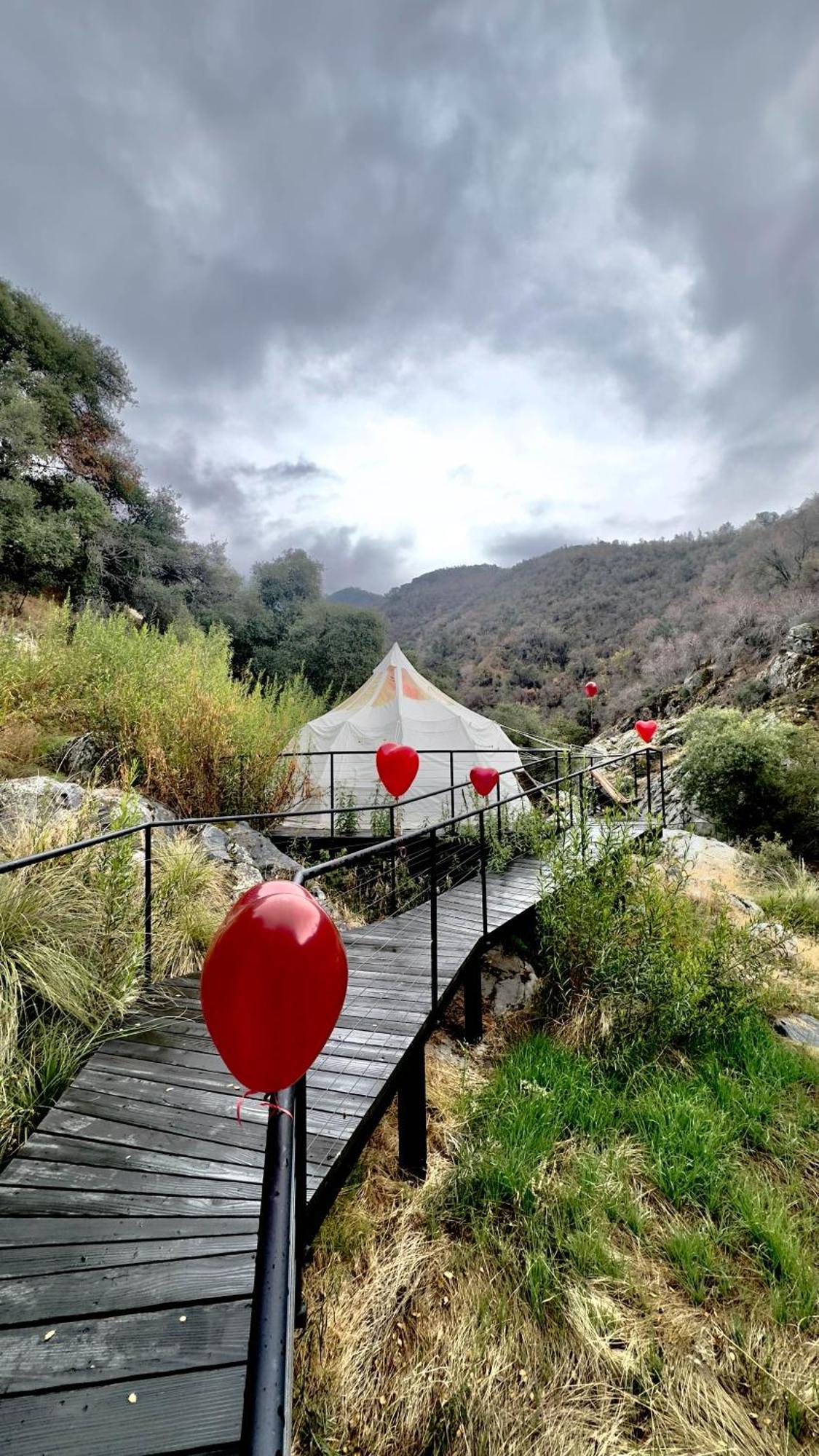 Paradise Ranch Inn - Ecstatic Tent Three Rivers Buitenkant foto
